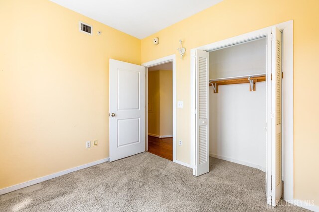 20 Livingston Ave Unit 902, New Brunswick, NJ 08901 - unfurnished bedroom with carpet and a closet