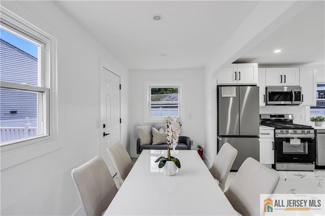 99 Crestview Rd, Fords, NJ 08863 - dining room featuring recessed lighting