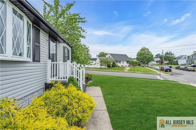 99 Crestview Rd, Fords, NJ 08863 - view of green lawn featuring a residential view