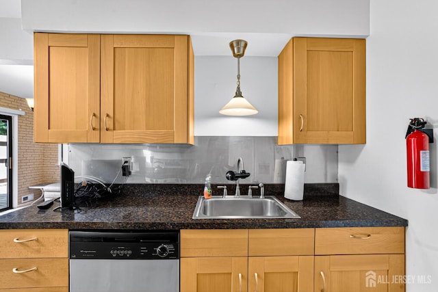 29 Whittney Ct, East Brunswick, NJ 08816 - kitchen with dishwasher, backsplash, and pendant lighting