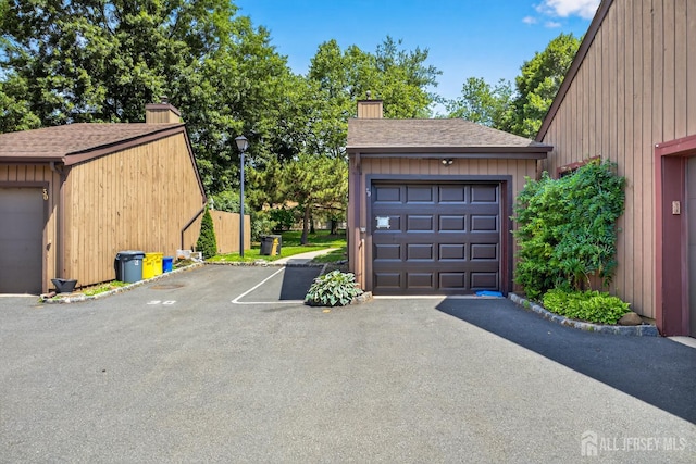 29 Whittney Ct, East Brunswick, NJ 08816 - view of garage