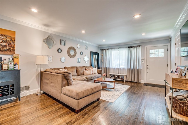 24 Turner Ct, Metuchen, NJ 08840 - living room featuring wood finished floors, crown molding, and recessed lighting