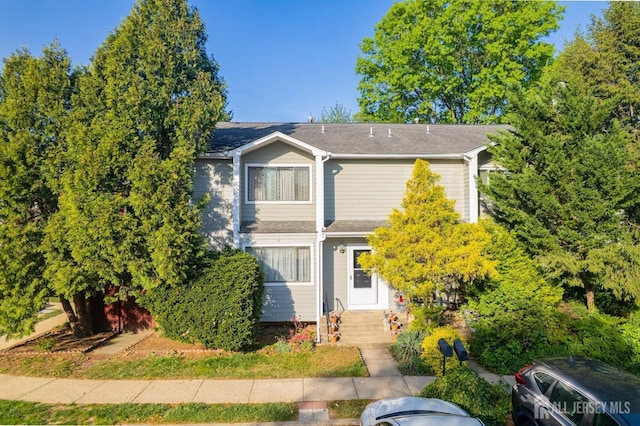39 Gary Ct, South Brunswick, NJ 08810 - view of front facade