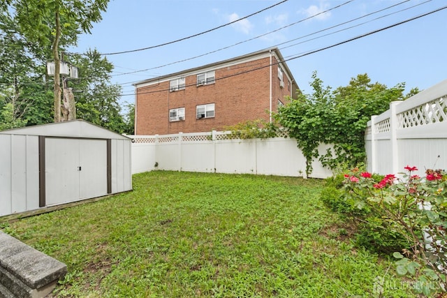 295 Water St, Perth Amboy, NJ 08861 - photo 24