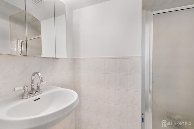 295 Water St, Perth Amboy, NJ 08861 - photo 20