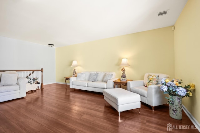 31 Mcgowan Ct, Old Bridge, NJ 08857 - living area with wood finished floors and baseboards