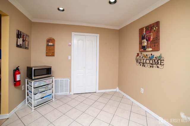 39 Lexington Cir, Old Bridge, NJ 07747 - photo 9