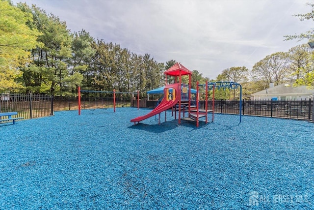 19 Pembrook Ave, North Brunswick, NJ 08902 - view of community play area