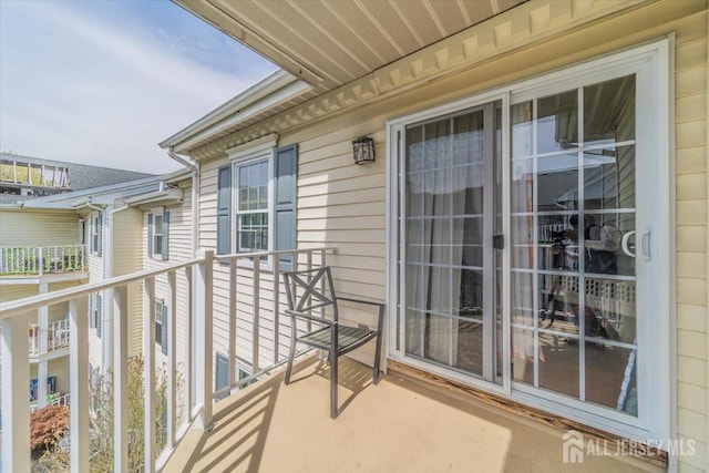 19 Pembrook Ave, North Brunswick, NJ 08902 - view of balcony