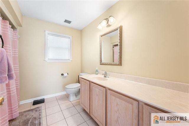 254 Wyoming Ave, Spotswood, NJ 08884 - full bath with vanity and tile patterned flooring