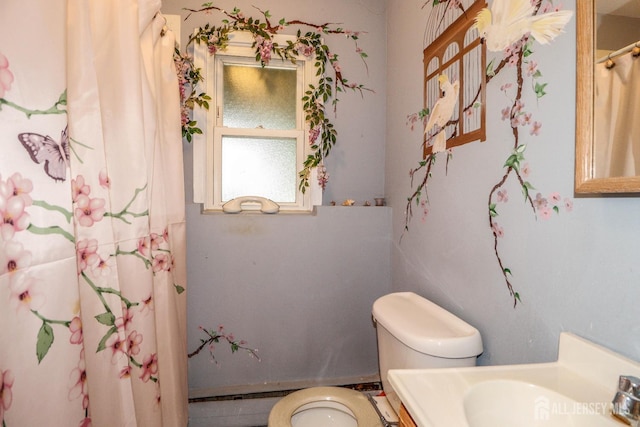 104 Elizabeth Ave, Iselin, NJ 08830 - bathroom featuring vanity and curtained shower