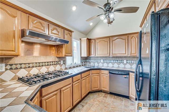 81 Coakley St, Iselin, NJ 08830 - photo 2