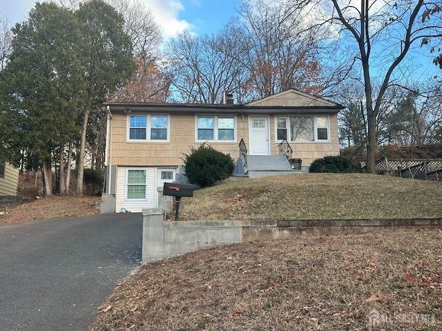 view of front of home