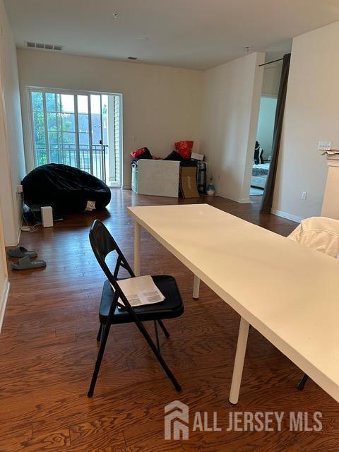 533 E Celebration Way S, Plainfield, NJ 07080 - dining room with wood finished floors