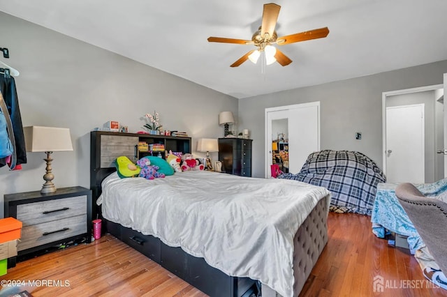32 Woodedge Ave Unit 5, Edison, NJ 08817 - bedroom with wood finished floors and ceiling fan
