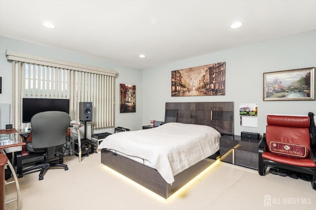 9 Bouvier Ln, South Brunswick, NJ 08816 - carpeted bedroom featuring recessed lighting and a desk