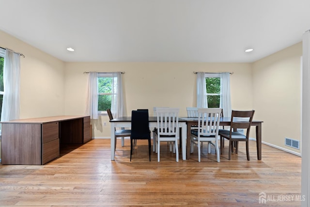 910 Curtis Pl, North Brunswick, NJ 08902 - dining room featuring healthy amount of natural light, light wood-type flooring, and recessed lighting