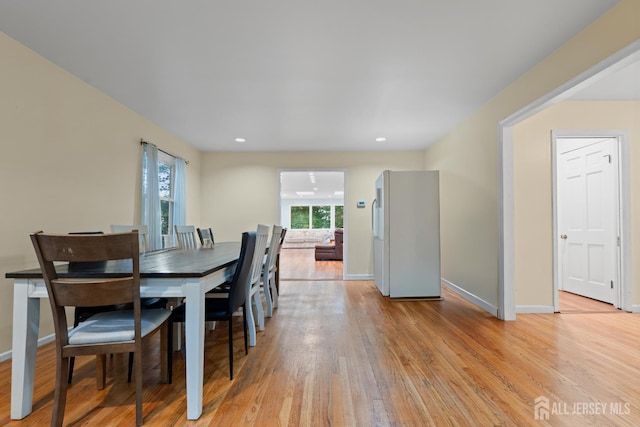 910 Curtis Pl, North Brunswick, NJ 08902 - dining area with light wood-type flooring and recessed lighting