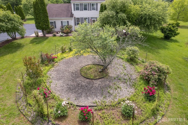 6 Garretson Dr, Franklin, NJ 08823 - view of green lawn