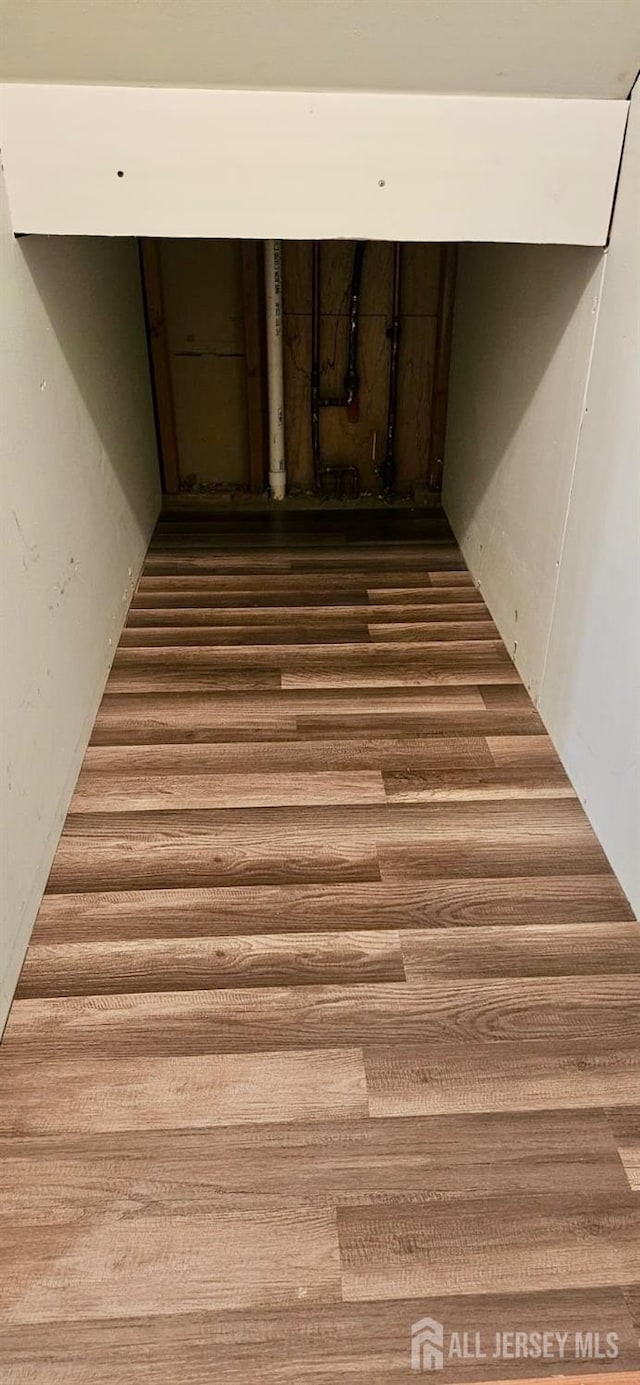 2003 Timber Oaks Rd, Edison, NJ 08820 - stairway with wood finished floors