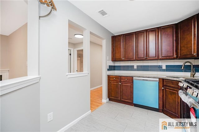 1410 Stoneridge Cir Unit 1410, Helmetta, NJ 08828 - photo 7