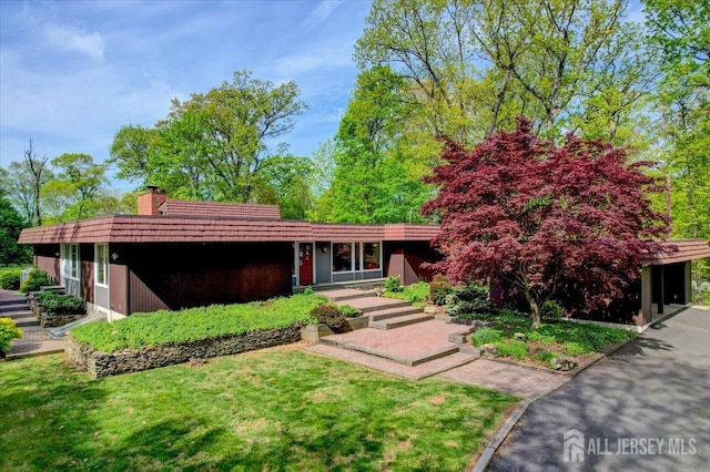 1580 Mountain Top Rd, Bridgewater, NJ 08807 - view of front of property featuring a front lawn and a chimney