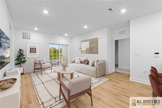 28311 Radford Ct Unit 2829, Monroe, NJ 08831 - photo 9