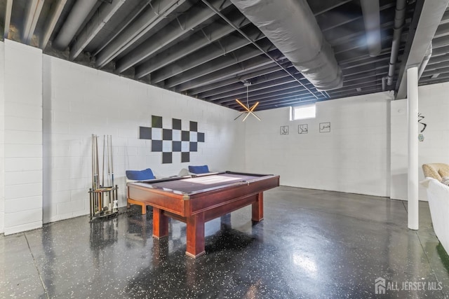 recreation room with pool table