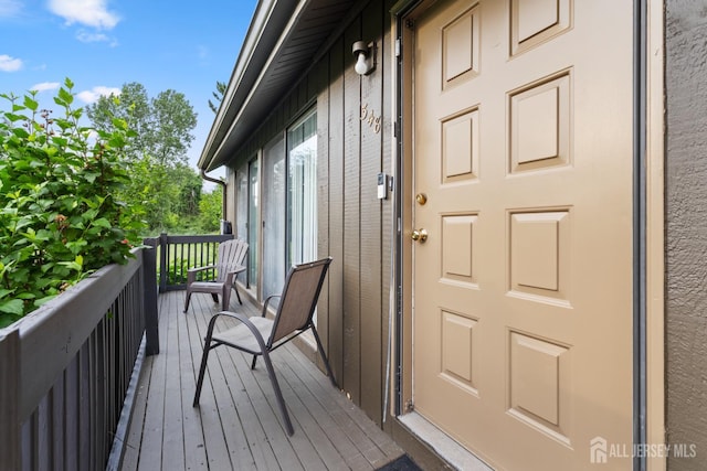 348 Westgate Dr, Edison, NJ 08820 - photo 8