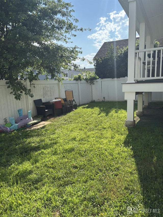 89 Sharot St, Carteret, NJ 07008 - view of fenced yard