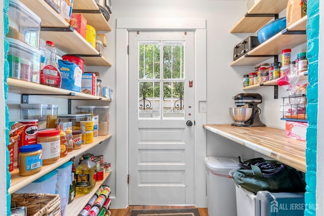 54 5th St, Fords, NJ 08863 - view of pantry