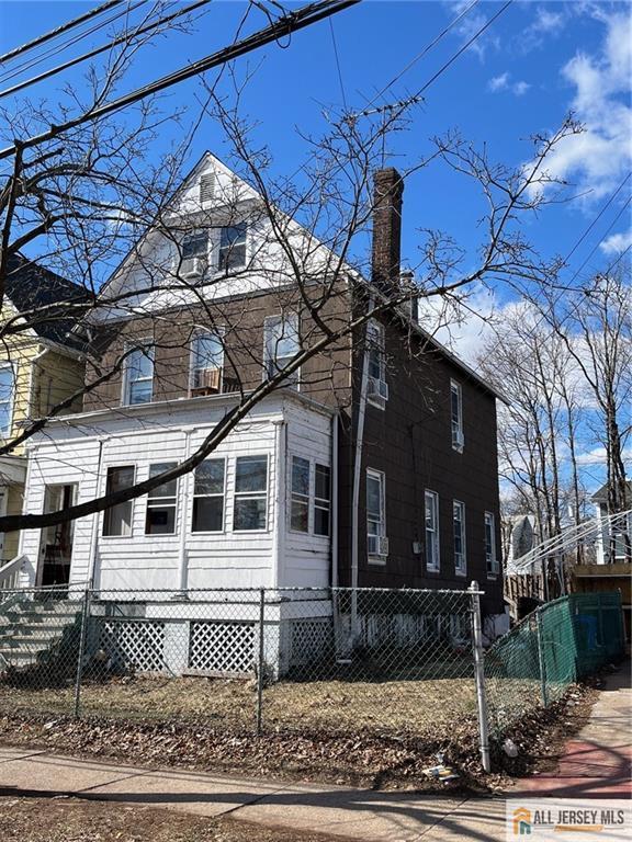 43 Senior St, New Brunswick, NJ 08901 - photo 1