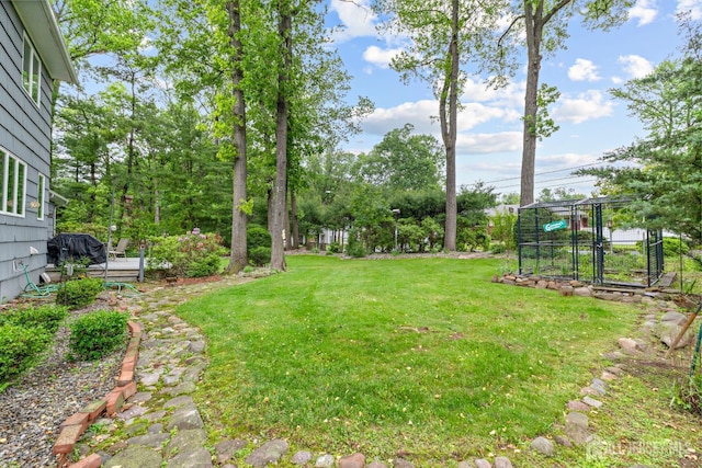 40 Montclair Ave, Edison, NJ 08820 - view of green lawn