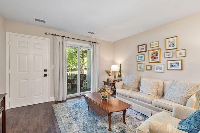 29 Tansy Ct, Bedminster, NJ 07921 - living area featuring dark wood-style floors and baseboards