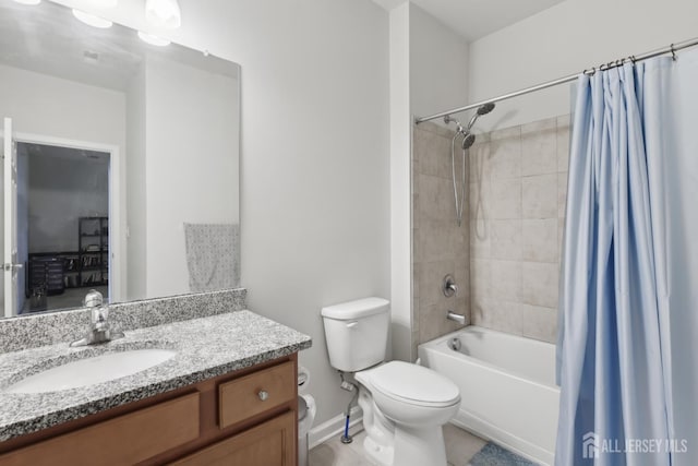 1525 Hudson Cir, Highland Park, NJ 08904 - bathroom with toilet, vanity, shower / bath combo, baseboards, and tile patterned flooring