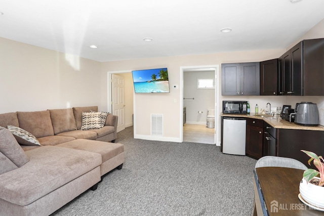 7 Arthurs Ct, Manalapan, NJ 07726 - living room featuring carpet flooring, baseboards, and recessed lighting