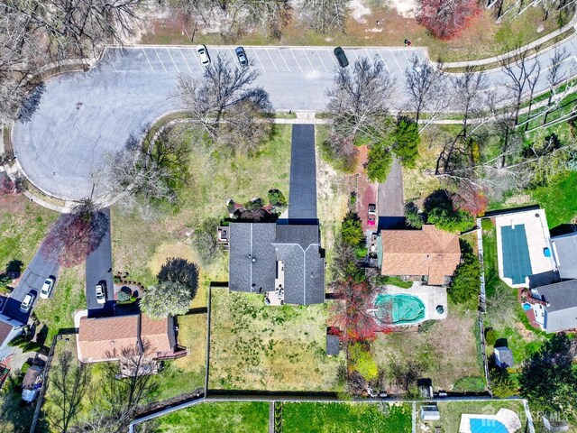 7 Arthurs Ct, Manalapan, NJ 07726 - aerial view of a pool area