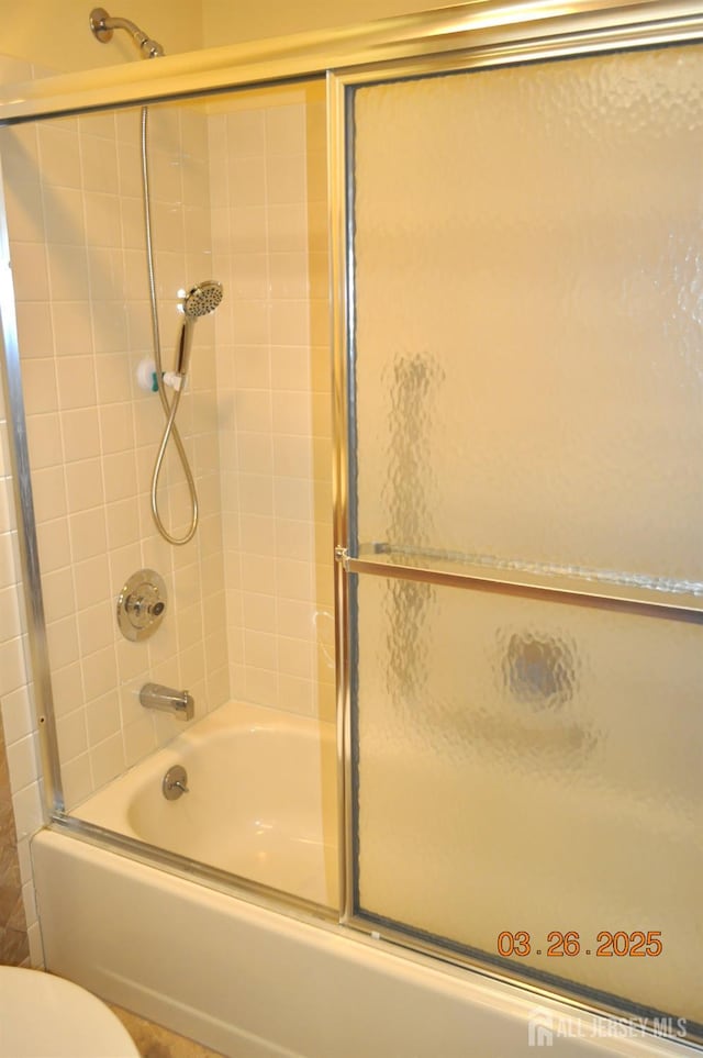 9-B Melborn Dr Unit 9B, Monroe, NJ 08831 - bathroom with enclosed tub / shower combo and toilet
