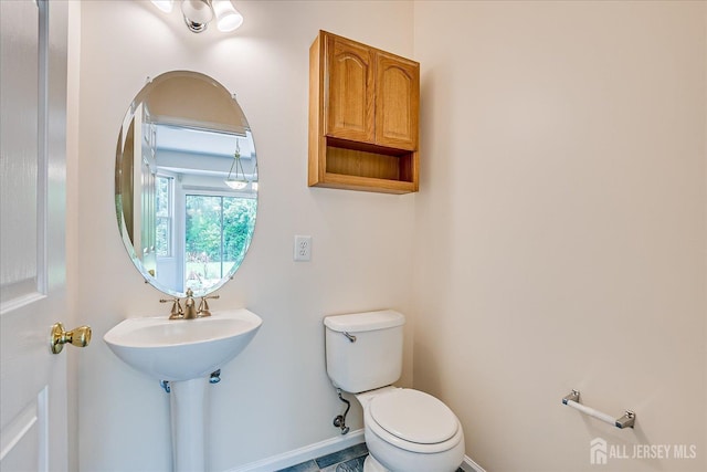 2 Durham Way E, Windsor, NJ 08520 - half bathroom featuring toilet and baseboards