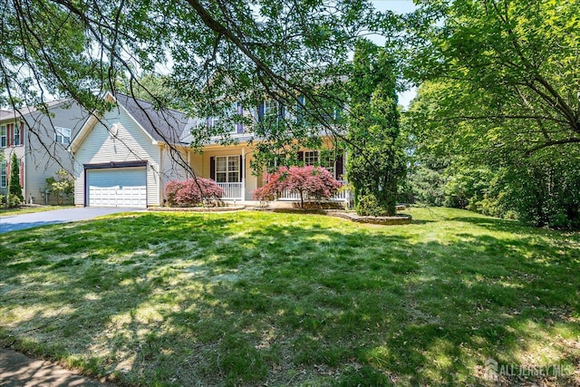 2 Durham Way E, Windsor, NJ 08520 - view of front of property with asphalt driveway, a front lawn, a garage, and a porch