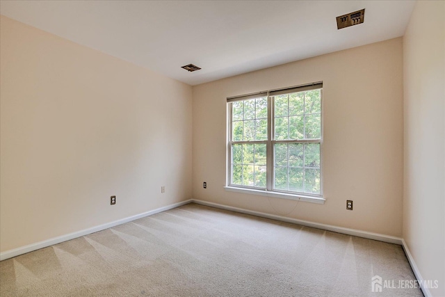 2 Durham Way E, Windsor, NJ 08520 - carpeted empty room featuring baseboards