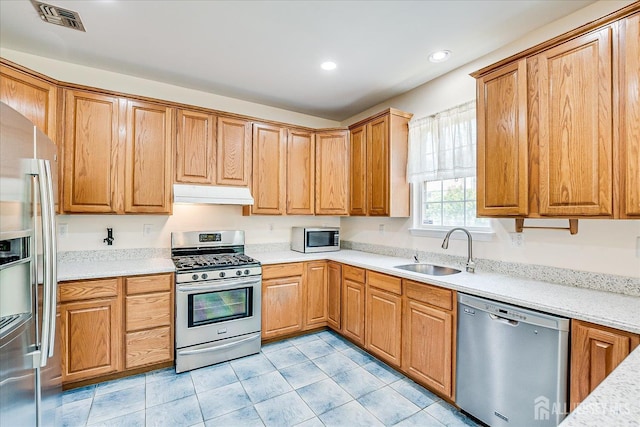 2 Durham Way E, Windsor, NJ 08520 - kitchen featuring stainless steel appliances, under cabinet range hood, a sink, recessed lighting, and light tile patterned flooring