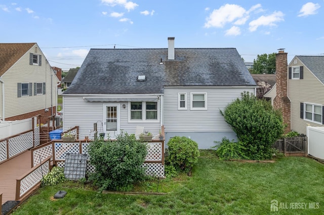 58 Hudson St, Menlo Park Terrace, NJ 08840 - rear view of house featuring a shingled roof