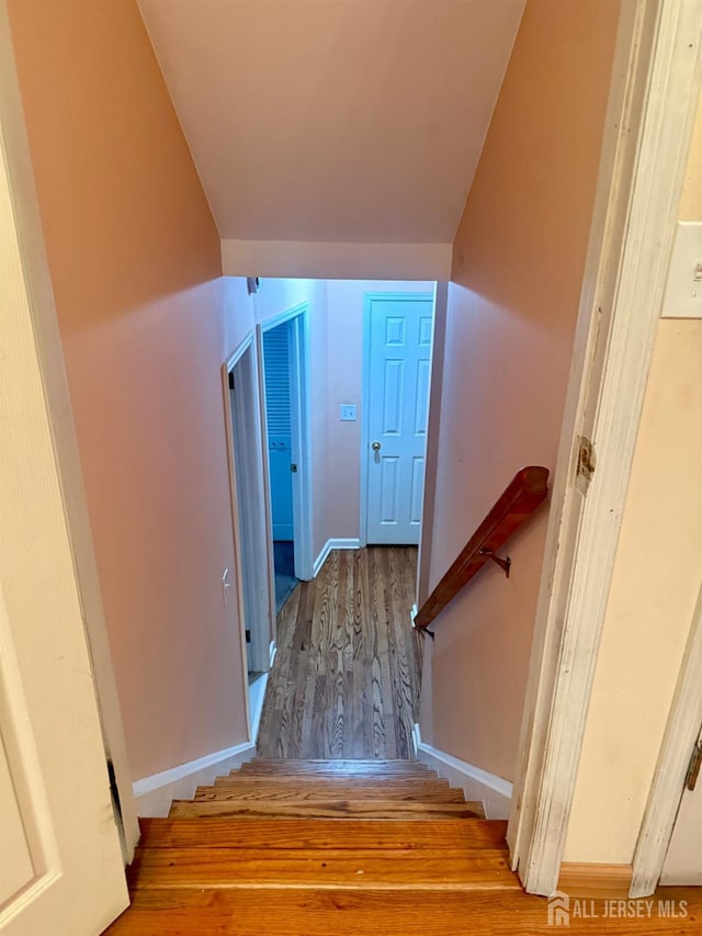 535 Fairview Ave, Colonia, NJ 07067 - photo 18