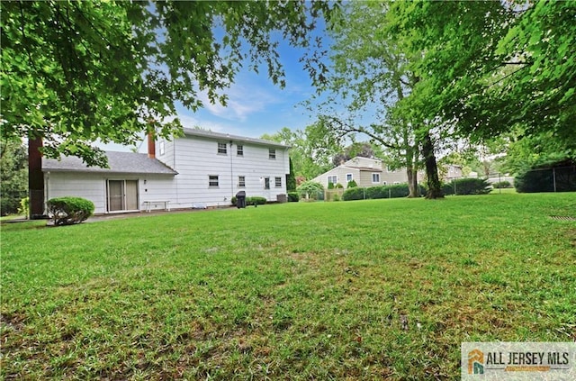 20 Rath Ln, East Brunswick, NJ 08816 - view of yard