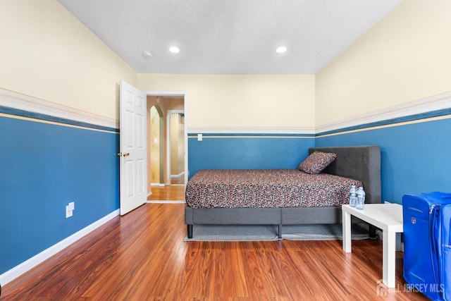 12 Arbor Ct, South Brunswick, NJ 08852 - bedroom with wood finished floors and recessed lighting