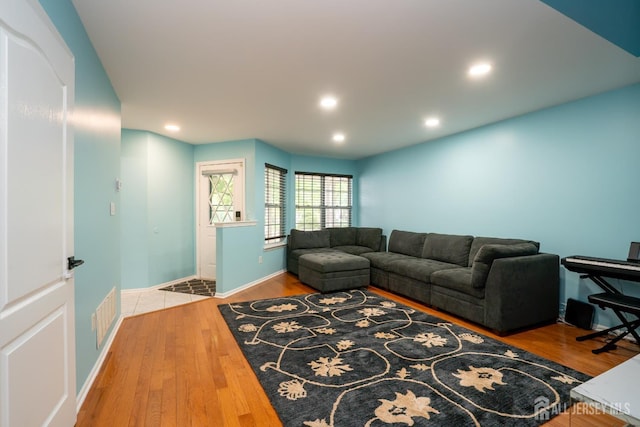141 Briarwood Dr, North Brunswick, NJ 08902 - photo 3