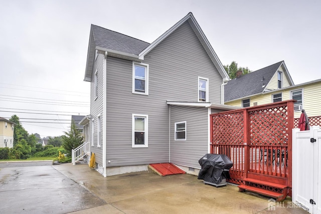 382 Highland St, South Amboy, NJ 08879 - back of house featuring a patio and entry steps