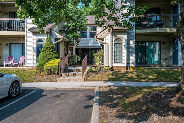 2006 Bayhead Dr, Sayreville, NJ 08859 - photo 2