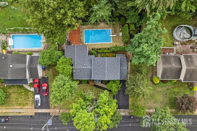 42 Corona Rd, East Brunswick, NJ 08816 - bird's eye view of a pool area